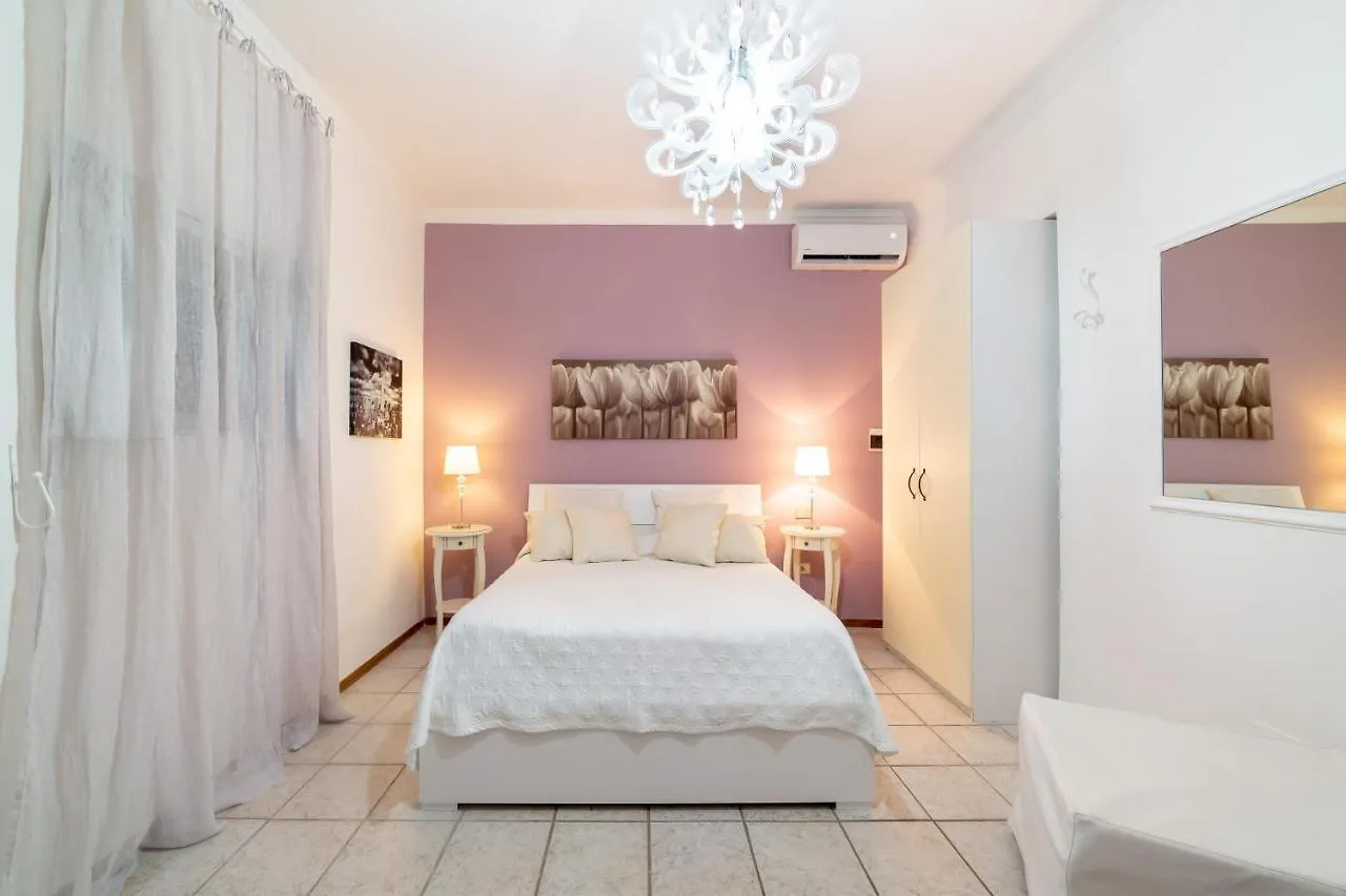 Apartment Una Terrazza Sul Golfo Naples